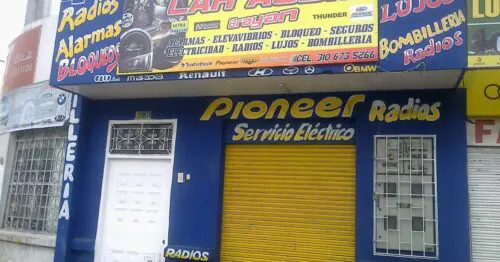 CAR AUDIO BRAYAN CAR AUDIO BRAYAN